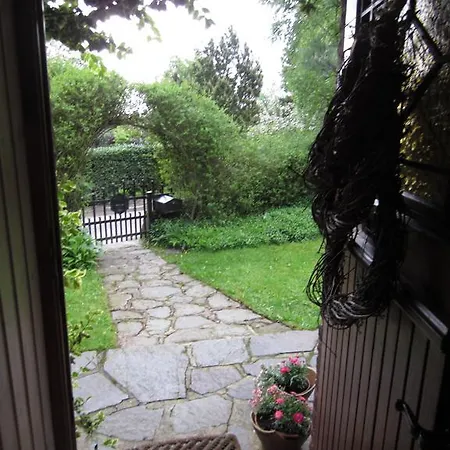 Au Jardin De Mon Pere